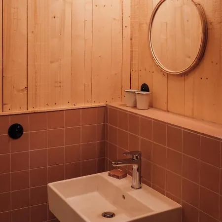 مكان تخييم Youza La Couture-Boussey