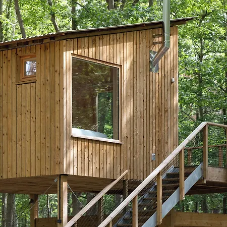 Youza Dans Les Arbres Lodge *