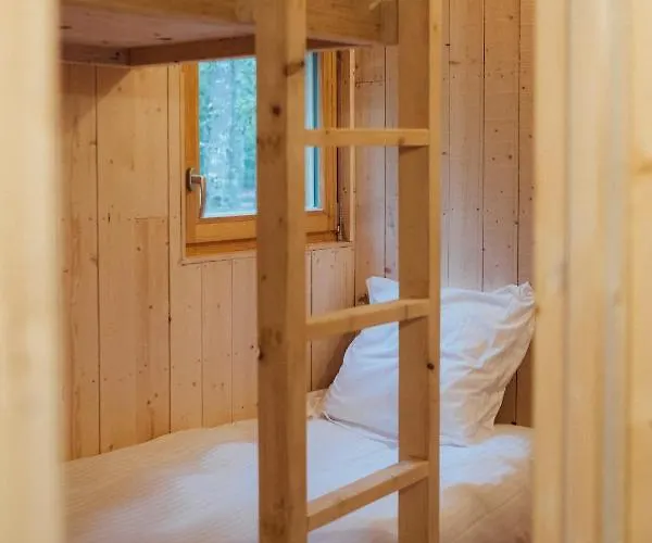 Campsite Youza Dans Les Arbres