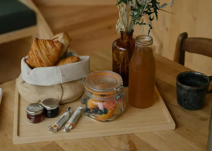 Campsite Youza Dans Les Arbres *