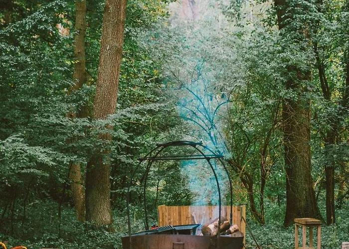 Campsite Youza Dans Les Arbres La Couture-Boussey